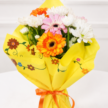 Renkli Gerbera ve Papatya Buketi